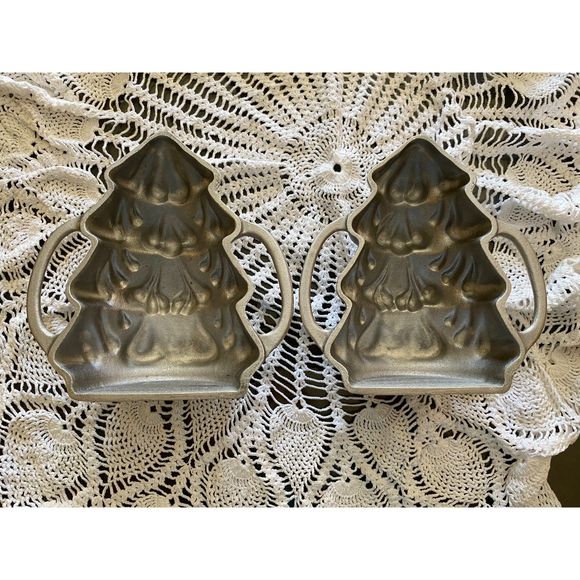 Rare Martha Stewart 3D Woodland Christmas Tree Cake Pan Mold - Picture 1 of 9